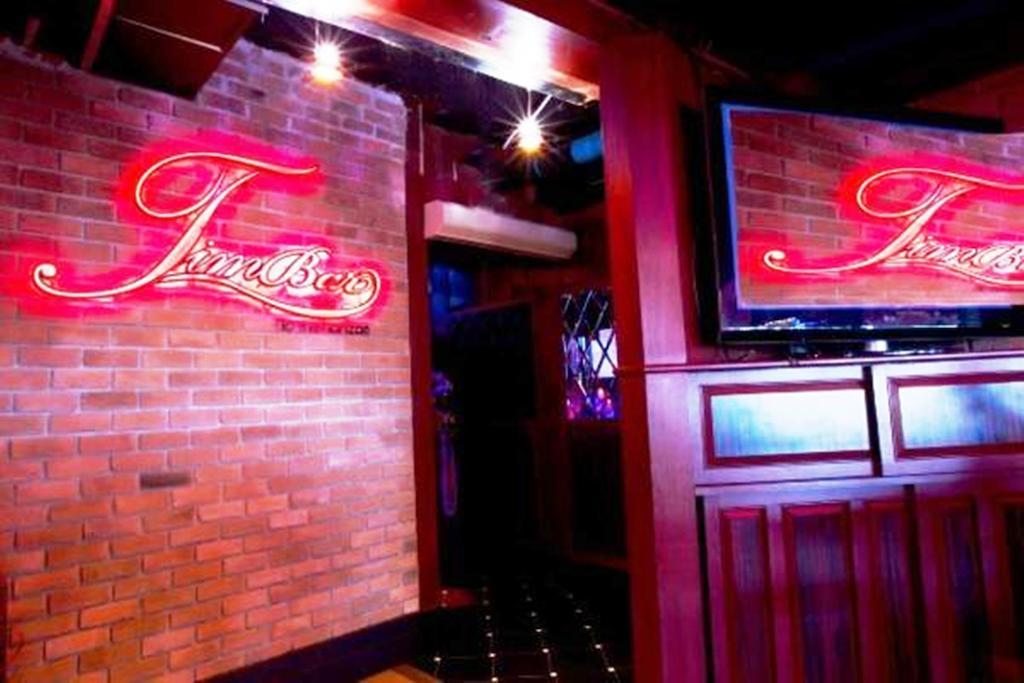 Fourteen Again Pattaya Bagian luar foto